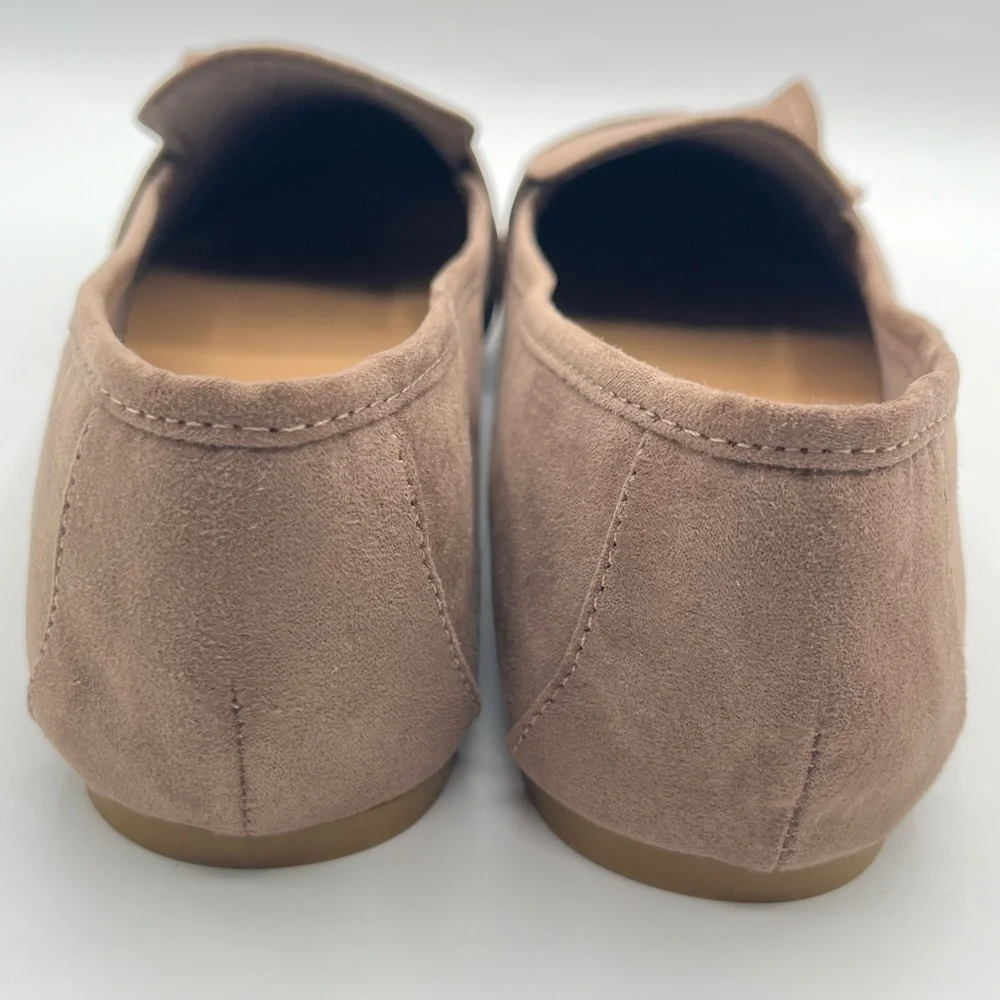 Journee Collection Womens Carrie Flat with Vegan Suede and Buckle Detail - Picture 5 of 8